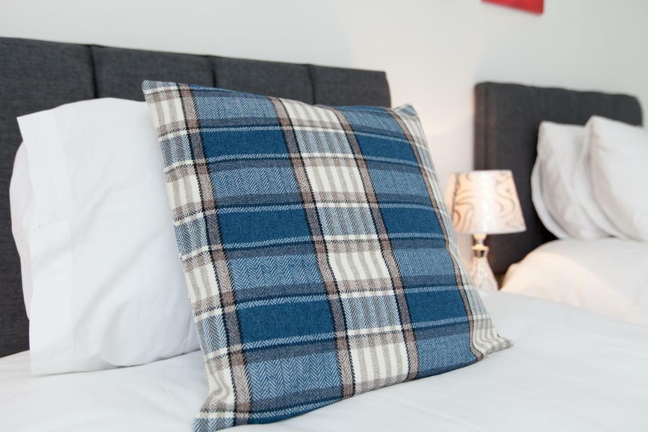 Prime Commuter Executive Apartment Данфермлін Екстер'єр фото